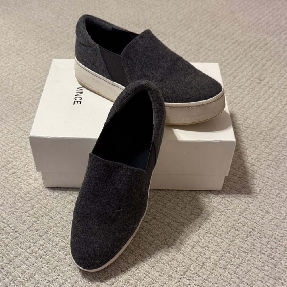 VINCE “Warren” charcoal grey felt platform slip-on sneakers, 8.5